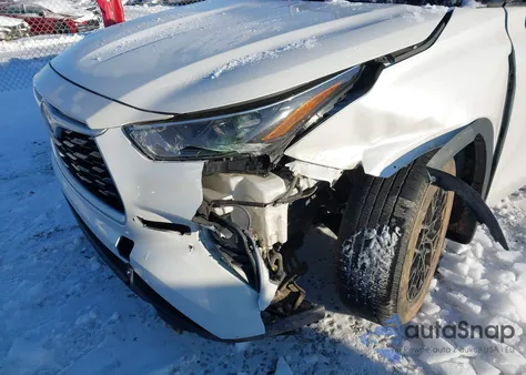 2022 Toyota Highlander Xle из США, поврежденный, VIN 5TDGZRBH9NS175427